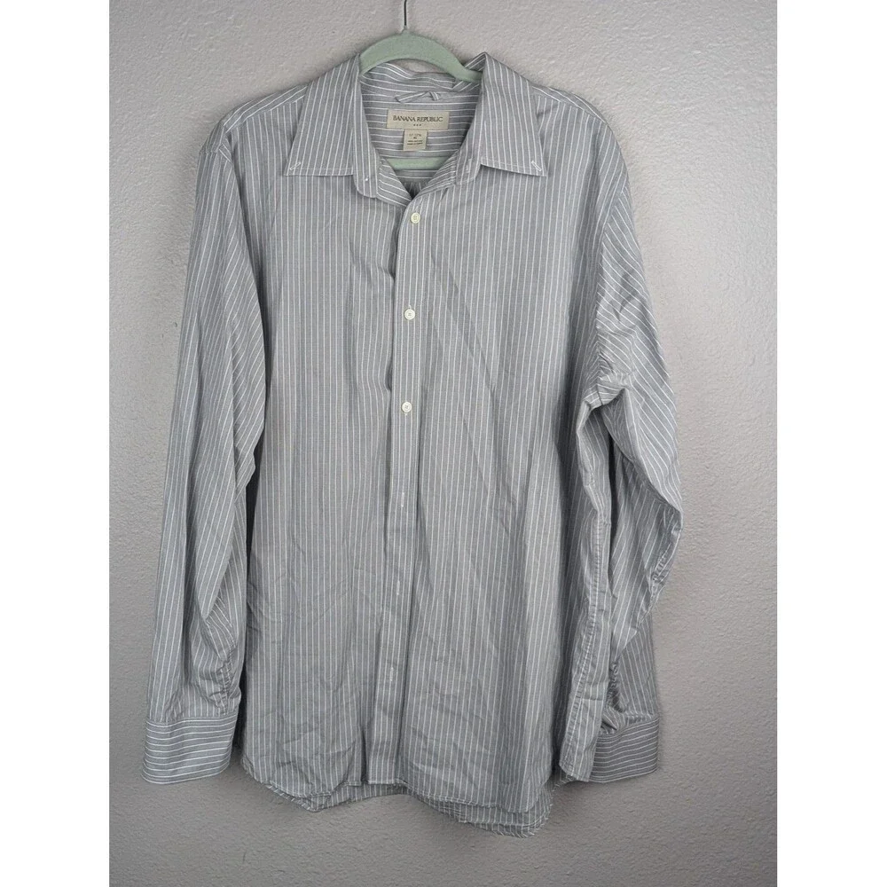 Banana Republic Mens‎ XL Striped Button Up Shirt
